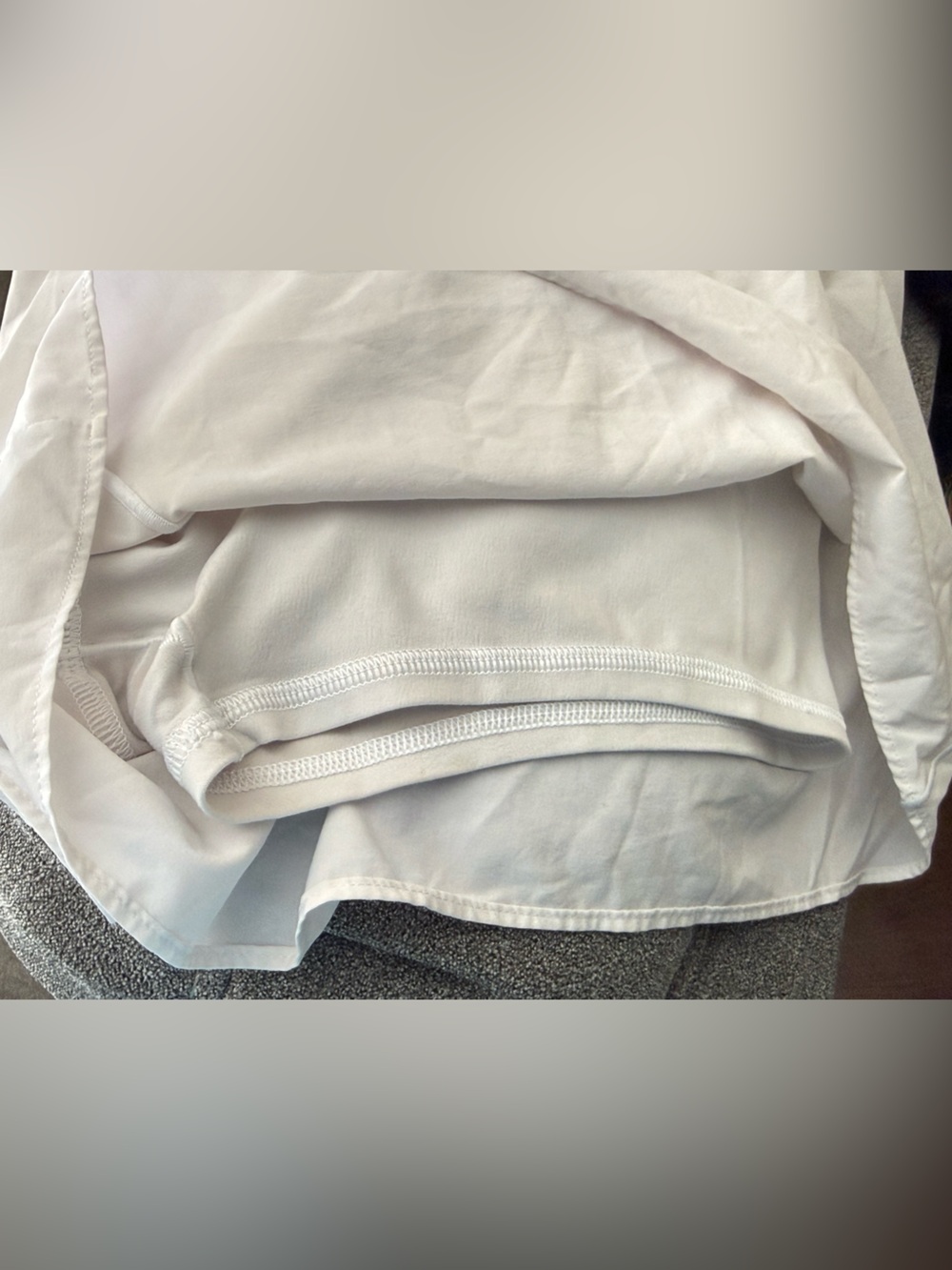 OFFLINE by Aerie Real Me Crossover Flowy Shorts White Small - Picture 9 of 12